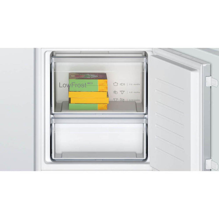 Bosch Serie 4 Built In Low-Frost 70/30 Fridge Freezer - Unbeatable Bathrooms