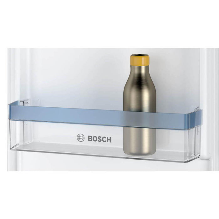 Bosch Serie 4 Built In Low-Frost 70/30 Fridge Freezer - Unbeatable Bathrooms