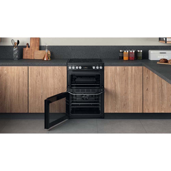 Hotpoint HDM67V9HCB/U Black Electric Cooker - Unbeatable Bathrooms