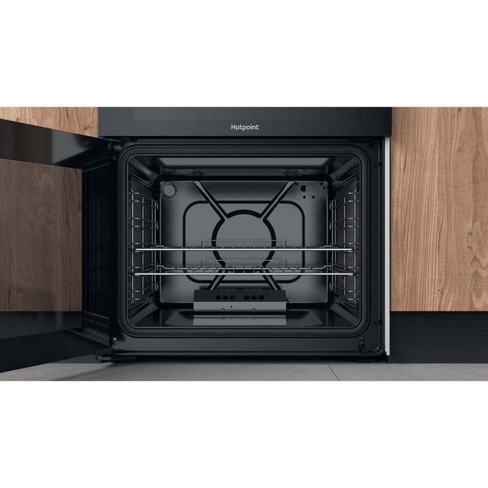 Hotpoint HDM67G0CCB/UK Gas Cooker - Unbeatable Bathrooms