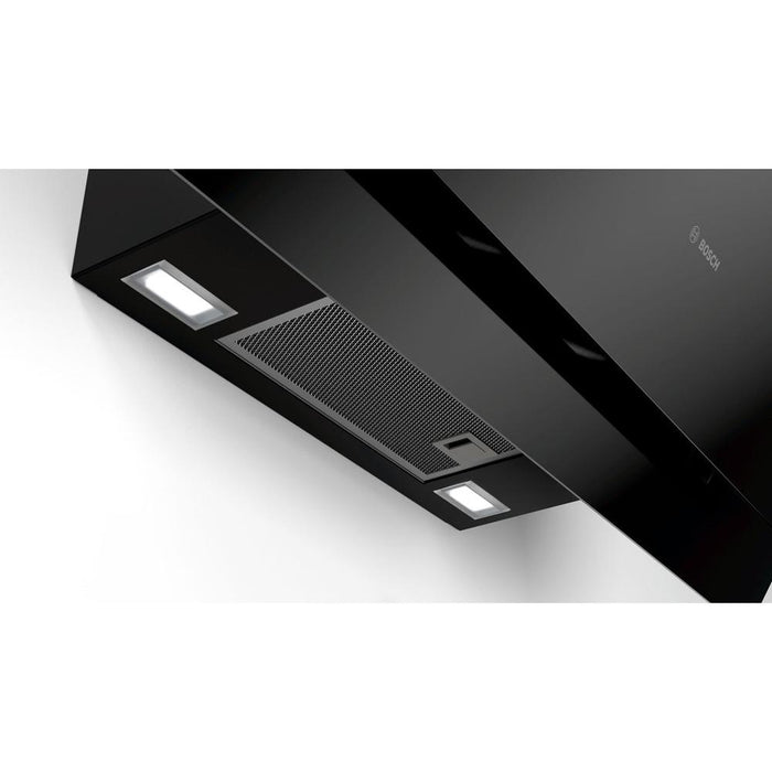Bosch Serie 4 Angled Chimney Hood - Unbeatable Bathrooms