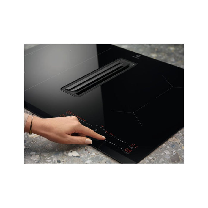 Electrolux LCC83443 80cm Venting Flex Induction Hob - Black Glass - Unbeatable Bathrooms