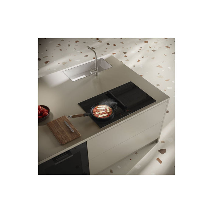 Elica NikolaTesla Velvet Venting Induction Hob - Black - Unbeatable Bathrooms