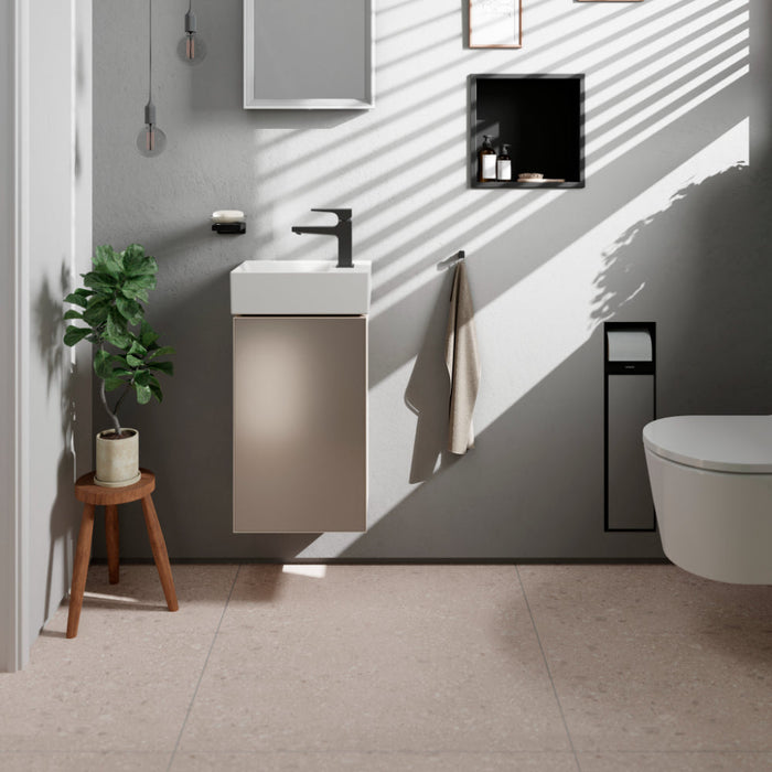 Hansgrohe Metropol Single Lever Basin Mixer 100 with Lever Handle For Handrinse Basins with Push-Open Waste Set - Unbeatable Bathrooms