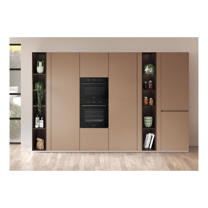 Hotpoint HCW6O7HTSXUK B/I 950W Combination Microwave - Unbeatable Bathrooms