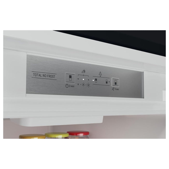 Hotpoint HTC18 T322 UK B/I Frost Free 70/30 Fridge Freezer - Unbeatable Bathrooms