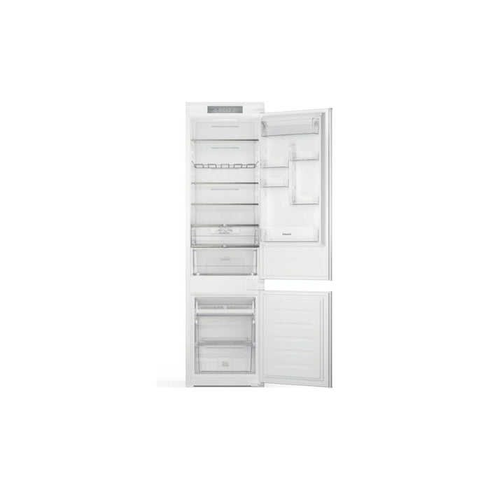 Hotpoint HTC20 T322 UK B/I Total NoFrost 70/30 Fridge Freezer - Unbeatable Bathrooms