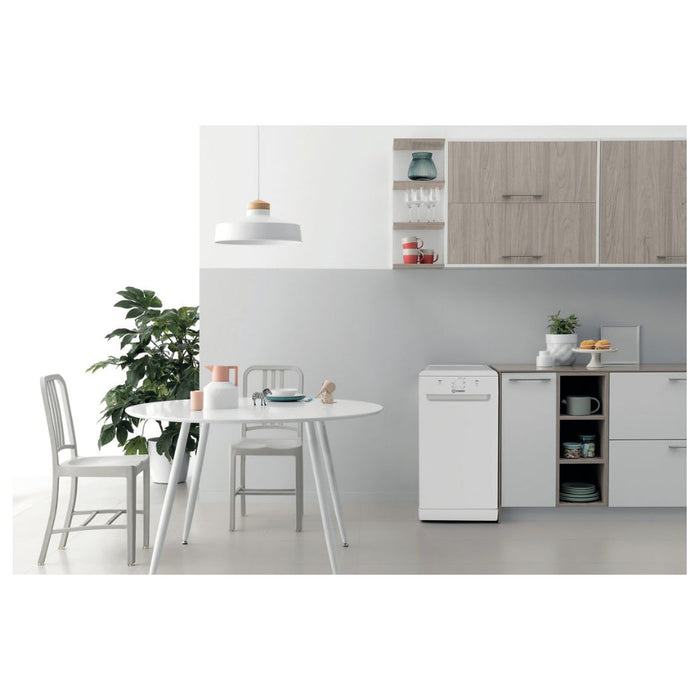 Indesit IN2FE10CS90SUK F/S 10 Place Slim Dishwasher - Unbeatable Bathrooms