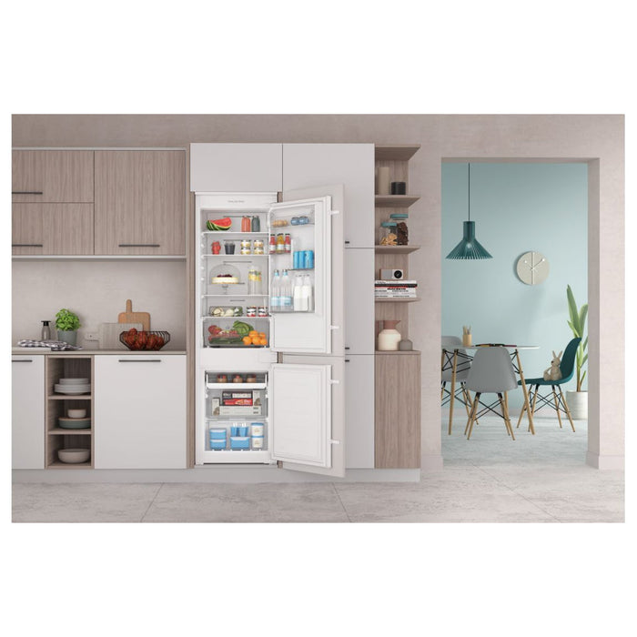 Indesit INC18 T112 UK B/I Frost Free 70/30 Fridge Freezer - Unbeatable Bathrooms