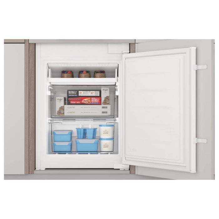 Indesit INC18 T112 UK B/I Frost Free 70/30 Fridge Freezer - Unbeatable Bathrooms