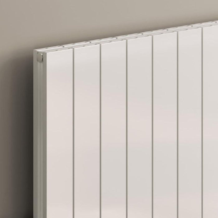Reina Designer Casina Horizontal C Aluminium Radiator - Unbeatable Bathrooms