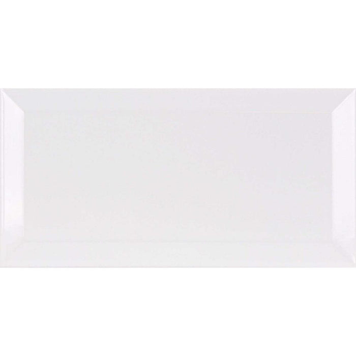 Splendour Fulham 200x100 White Bevelled Metro Tiles - Unbeatable Bathrooms