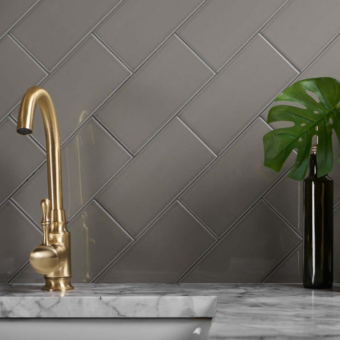 Splendour Liso 200x100 Metro Tiles - Unbeatable Bathrooms