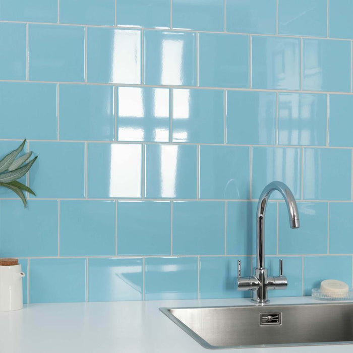 Splendour Monocolour 150x150 Gloss Square Tiles - Unbeatable Bathrooms