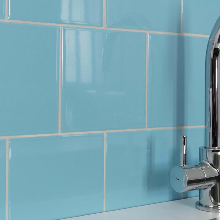 Splendour Monocolour 150x150 Gloss Square Tiles - Unbeatable Bathrooms