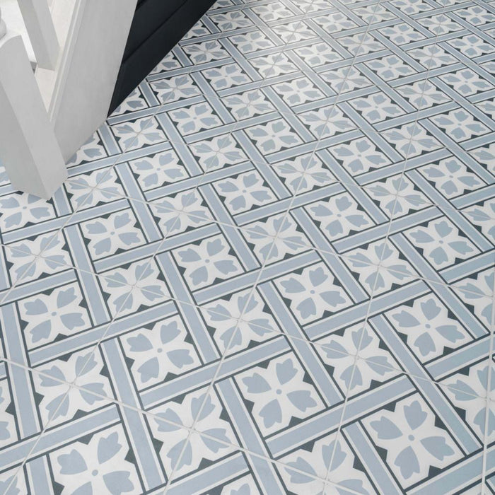 Splendour Nkr Tulip 450x450 Tiles - Unbeatable Bathrooms