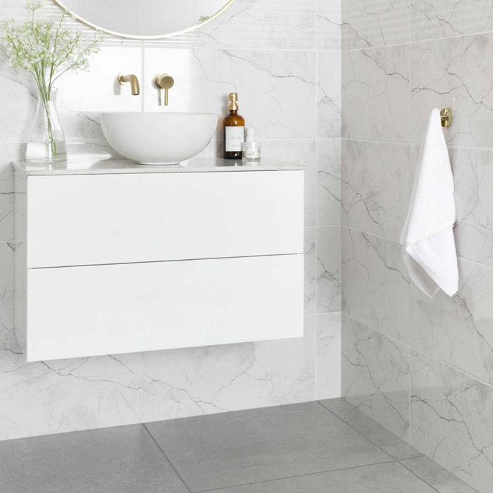 Splendour Riva 300X600 White Gloss Marble Effect Wall Tiles - Unbeatable Bathrooms
