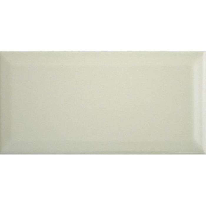 Metro 200 x 100 Bevelled Wall Tile - Light Grey Gloss (Per M²) - Unbeatable Bathrooms