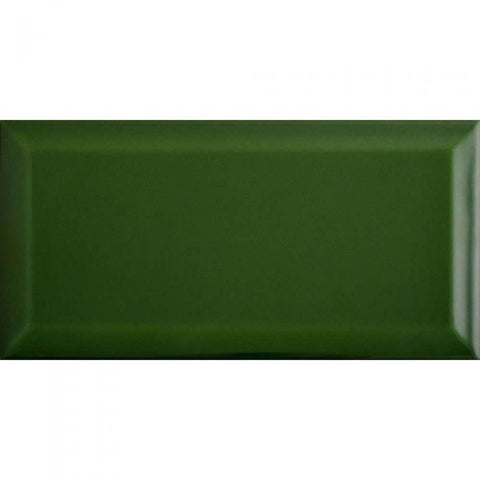 Metro 200 x 100 Bevelled Wall Tile - Verde Botella Gloss (Per M²) - Unbeatable Bathrooms