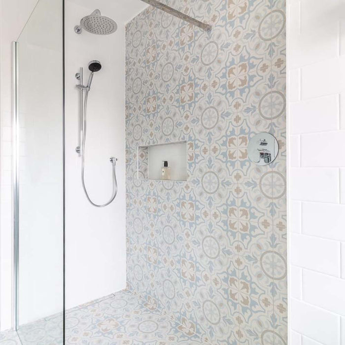 Merlyn 8 Series Showerwall - Unbeatable Bathrooms