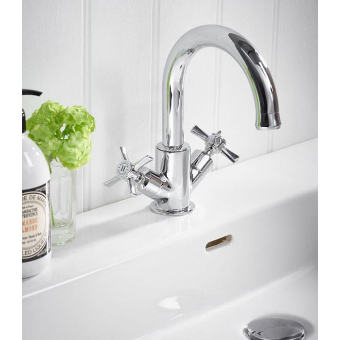 Tavistock Cheltenham Basin Mixer with Click Waste - Unbeatable Bathrooms