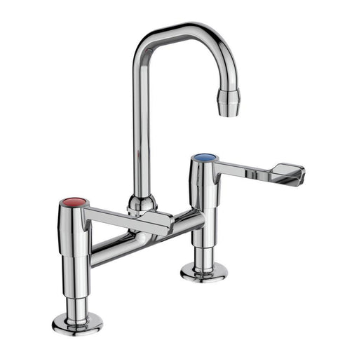 Armitage Shanks Markwik -1/2inch Pillar Mixer with 15cm Levers Single Flow Pattern Swivel Nozzle, 125mm Projection, Anti Splash Outlet - Unbeatable Bathrooms