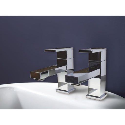 Matki Elixir Blade Pair Of Deck Mounted 3/4 Bath Taps - Unbeatable Bathrooms