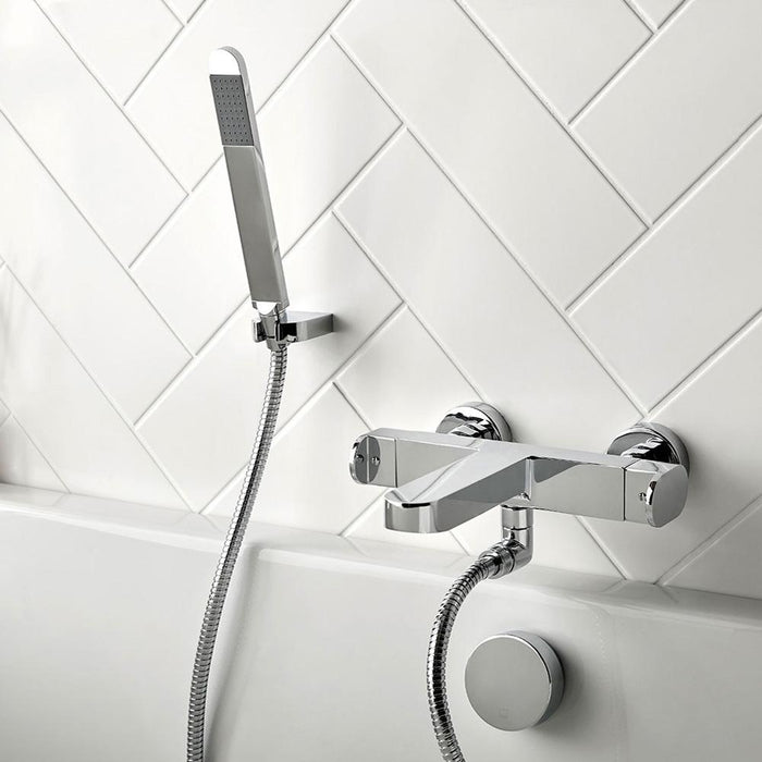 Vado Life Bath Shower Mixer with Shower Kit - Unbeatable Bathrooms